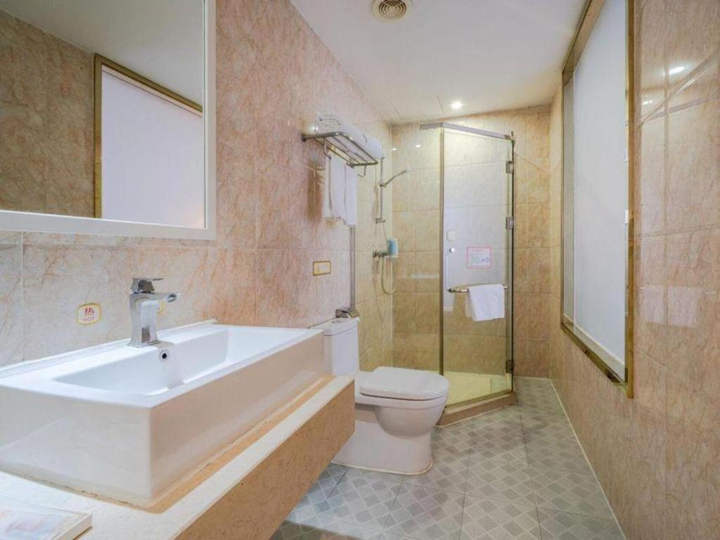 Vienna 3 Best Hotel Shenzhen Shazui Road Branch Eksteriør billede